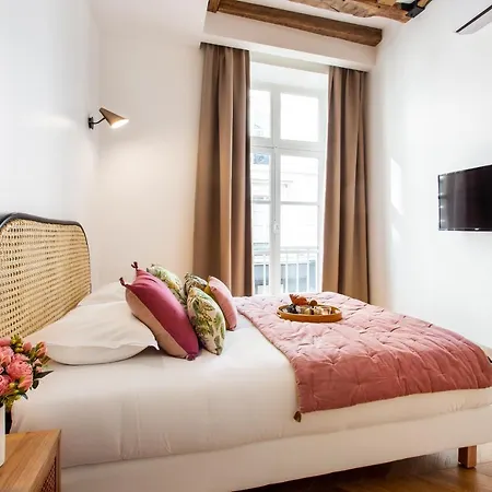 Apartment Cmg Republique - Rue Beranger Paris