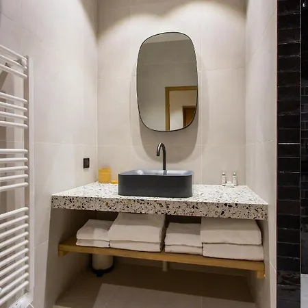 Cmg Republique - Rue Beranger Apartment