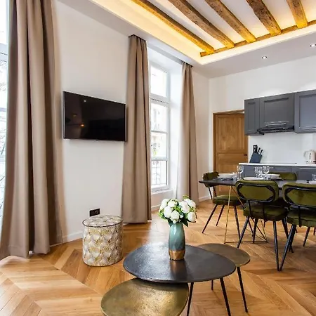 Apartment Cmg Republique - Rue Beranger Paris
