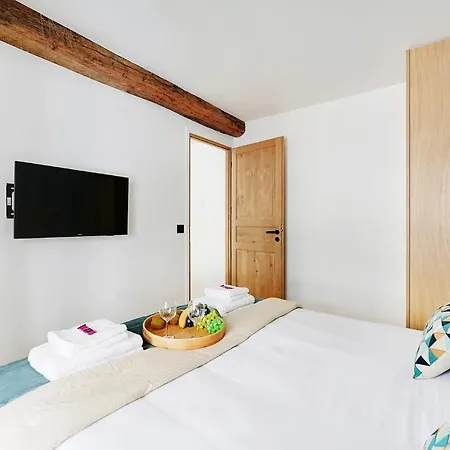 Apartment Cmg Republique - Rue Beranger Paris