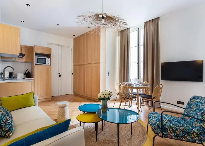 Cmg Republique - Rue Beranger *