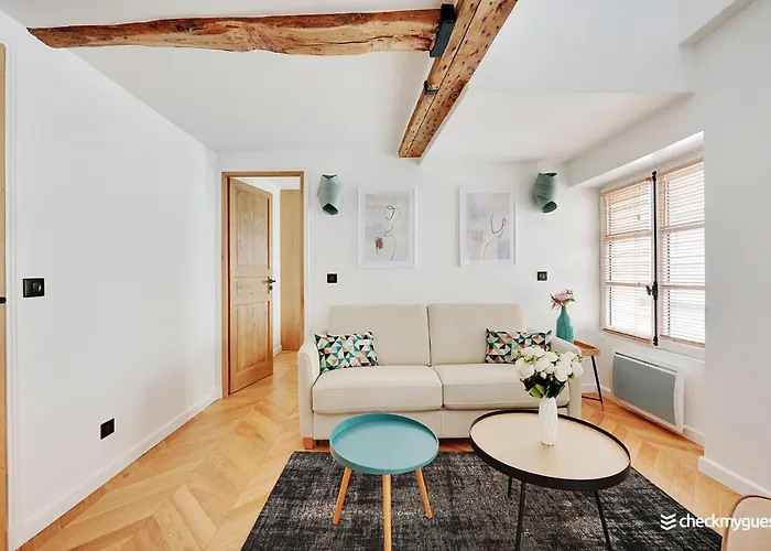 Апартаменты Cmg Republique - Rue Beranger